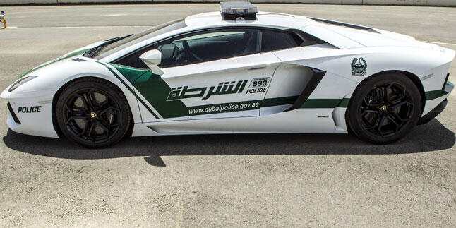Mobil Polisi Dubai Bikin Takut Penjahat