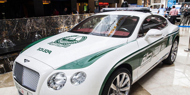 Mobil Polisi Dubai Bikin Takut Penjahat