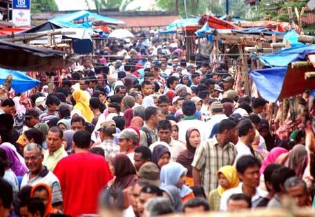 12 TRADISI UNIK MENYAMBUT BULAN RAMADHAN &#91;INDONESIA BANGET&#93;