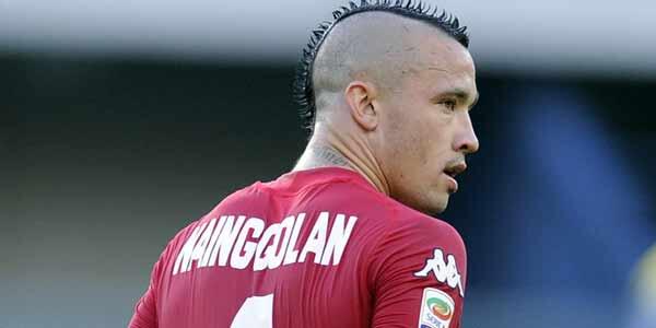 'Si Batak' Tak Dijual, Inter &amp; Roma Gigit Jari&quot;