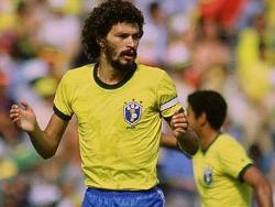 7 Pemain Sepak Bola Berotak Encer 