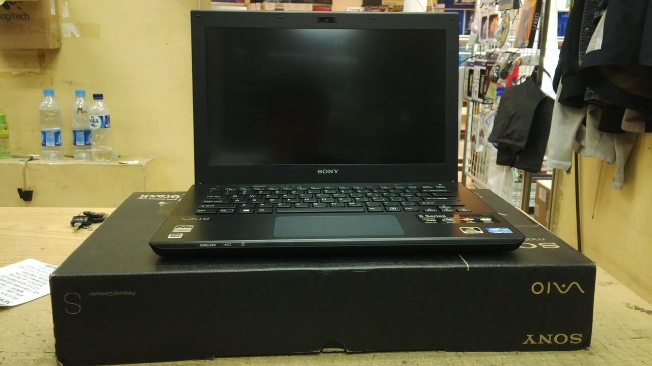 SONY VAIO SVS13137PGB ( NEW )
