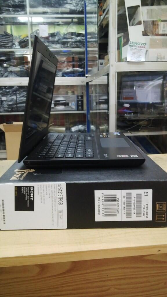 SONY VAIO SVS13137PGB ( NEW )
