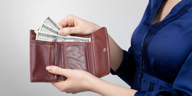 Membaca Kepribadian Dari Isi Dompet