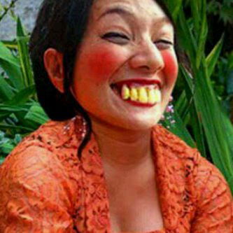 gigi emas atw gigi kuning??