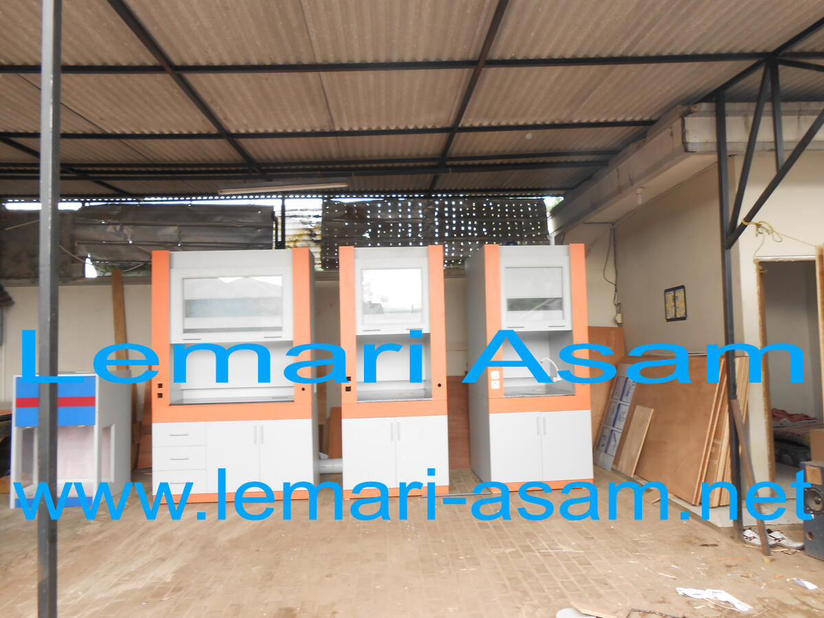 Harga Lemari Asam