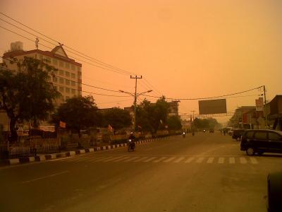 (pict) Extrim, Langit di kota ane kuning.....