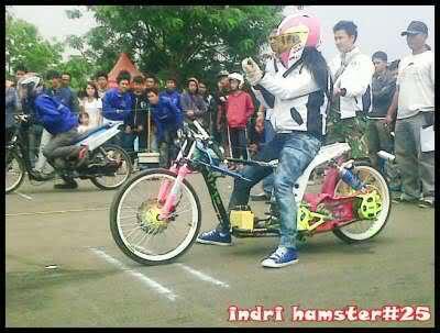 Si Cantik Indri Barbie Lady Dragster Bandung 