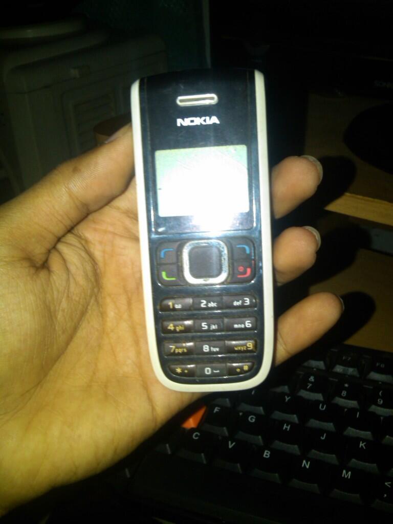 Sony Ericsson Xperia X8 batangan (MURAH) (BONUS HP Nokia)