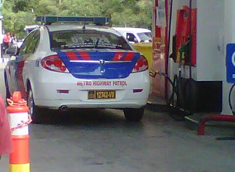 MOBIL PJR ISI PREMIUM