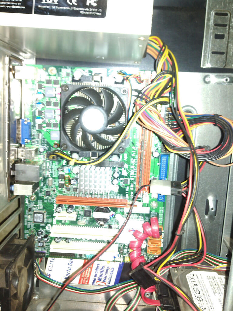 Terjual AMD Athlon x2 260,A780LM - M2 + Monitor LED ACER 