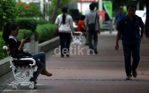 &#91;pic&#93;Ini Nih Bangku Taman yang Dipasang Jokowi di Thamrin-Sudirman