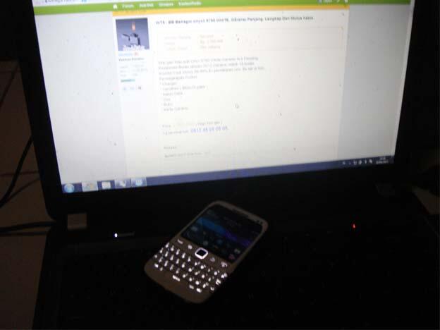 WTS: BB Dakota 9900 WHITE.. Garansi TAM Panjang.. Fullset Dan Mulus. Di pantau dl gan