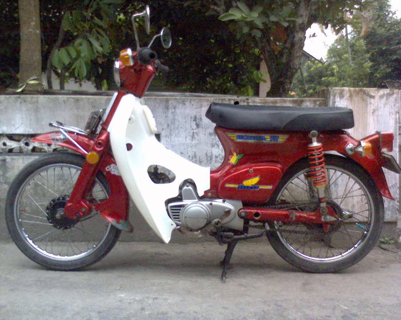 Cari Honda C70 Pitung Merah Maroon Plat AB Tahun 1975 KASKUS