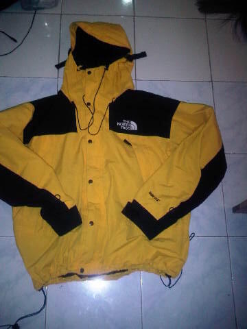 JUAL JAKET GUNUNG THE NORTH FACE GORETEX BANDUNG