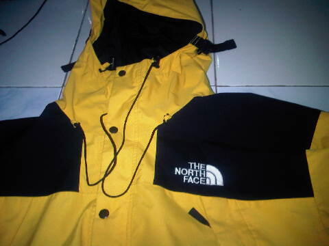 JUAL JAKET GUNUNG THE NORTH FACE GORETEX BANDUNG