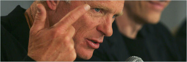 5 Cara Gila Aktor Hollywood Latihan Mendalami Peran