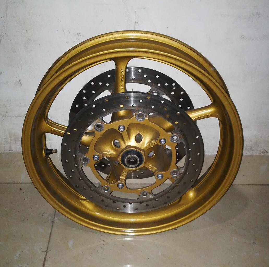 FS : Velg Yamaha R6 Original depan 3.5" belakang 5.5"