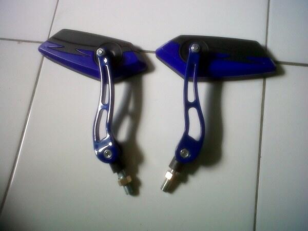 KACA SPION VARIASI HONDA WARNA BIRU
