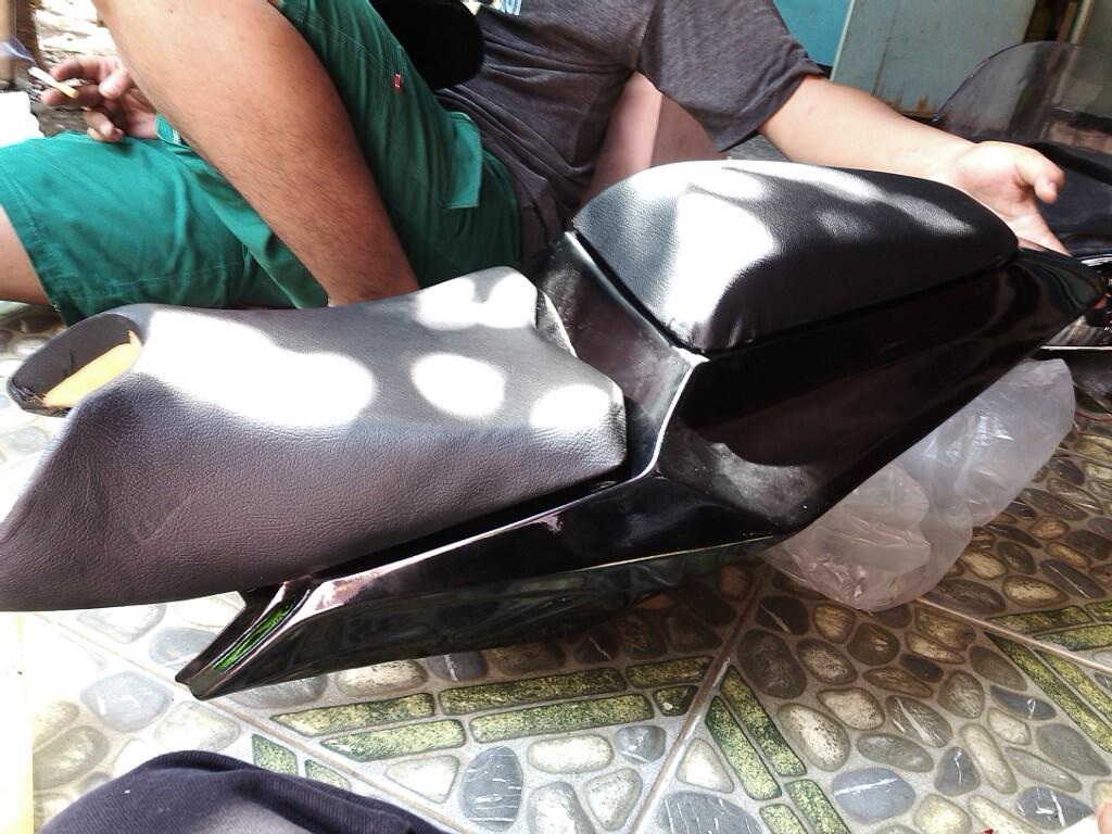 Jual Fairing R15 (1 set + buntut) buat New Vixion, Old Vixion,Byson,dll