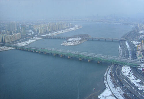 Mari mengenal Sungai Han, dan keindahan jembatannya