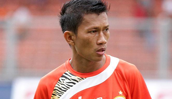 Bek Persija Tuding Persib Tidak Gentleman