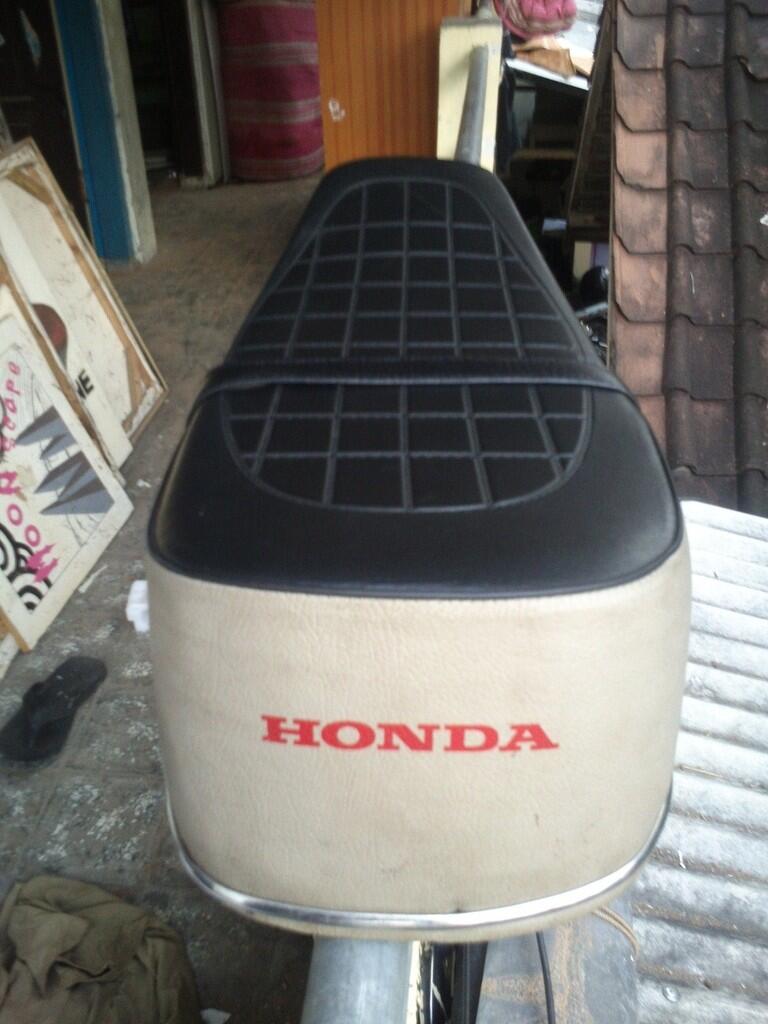 Jual Murah JOK HONDA CB Teballl B.U