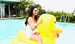 &#91;.GIF&#93; Milena Markovna Kunis Is The Sexiest Woman In The Entire World.