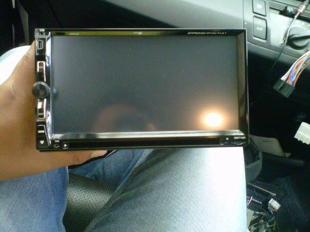 DoubleDin GPS SDIQU Layar 6,95 inch Rp2,5jt Bandung.