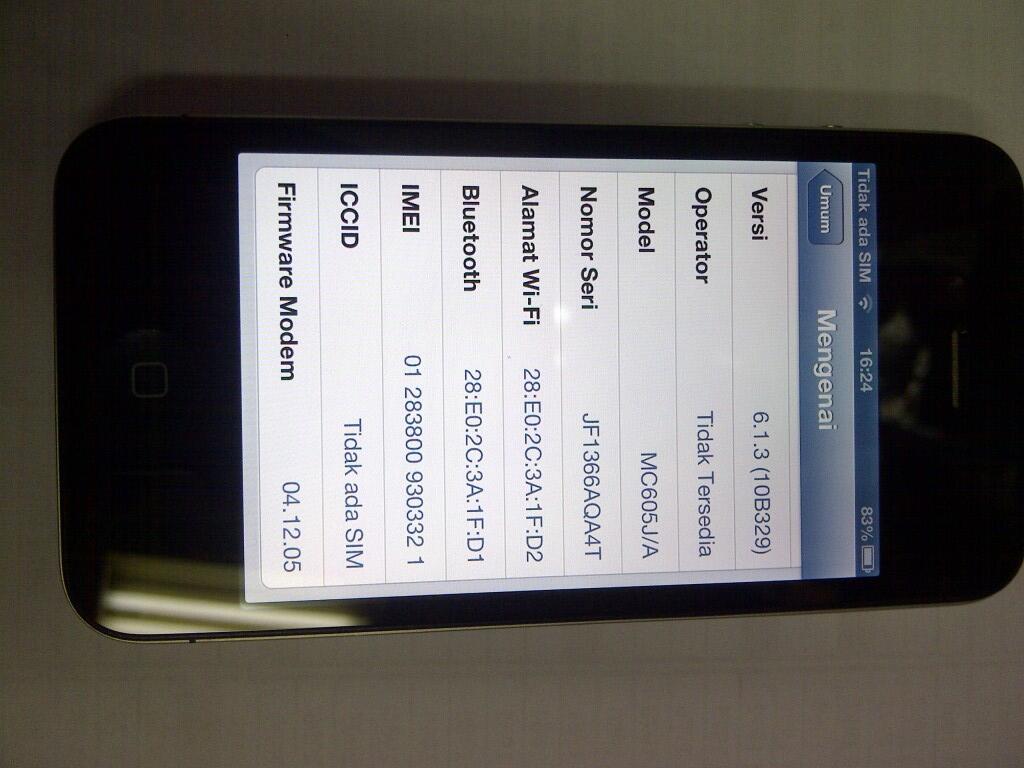Iphone 4g 32gb black SU cuma 2.000.000 gan.