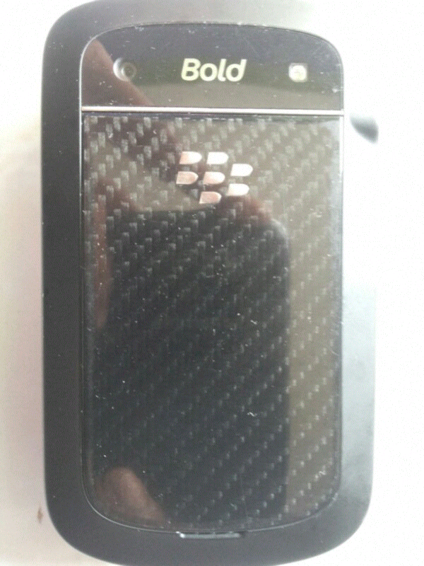 JUAL BLACKBERRY 9930 aka MONTANA (kembaran Dakota)