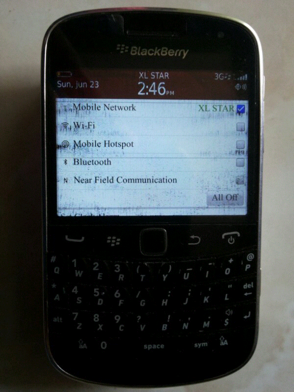 JUAL BLACKBERRY 9930 aka MONTANA (kembaran Dakota)