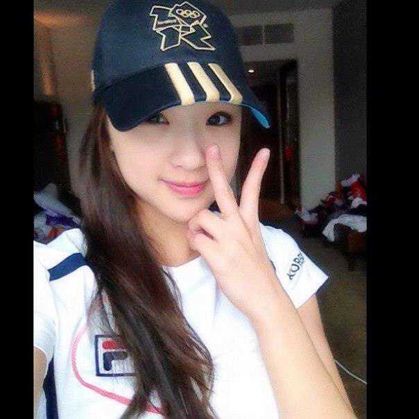 ATLET TAPI WAJAHNYA CUTE BANGET !!!