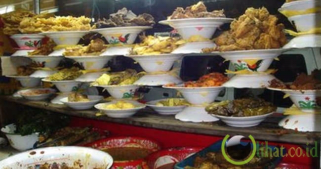 Fakta nasi Padang