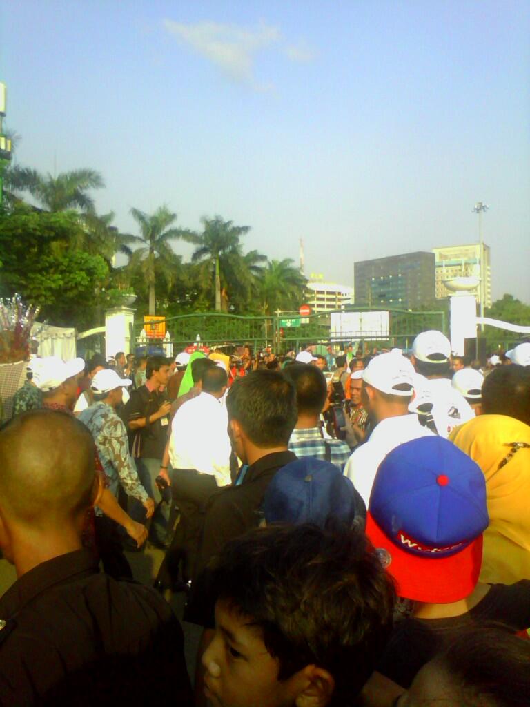 suasana kemeriahan Jakarta Night Festival & HUT DKI Jakarta 22 Juni 2013