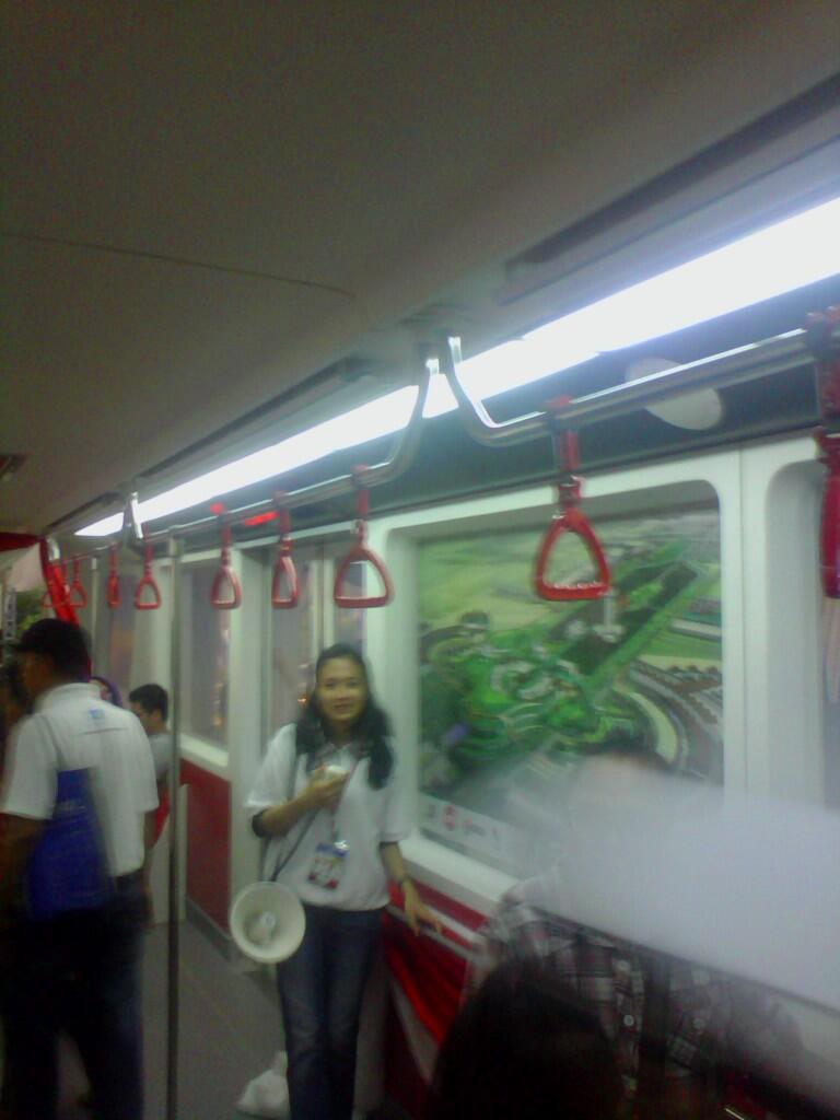 suasana kemeriahan Jakarta Night Festival & HUT DKI Jakarta 22 Juni 2013