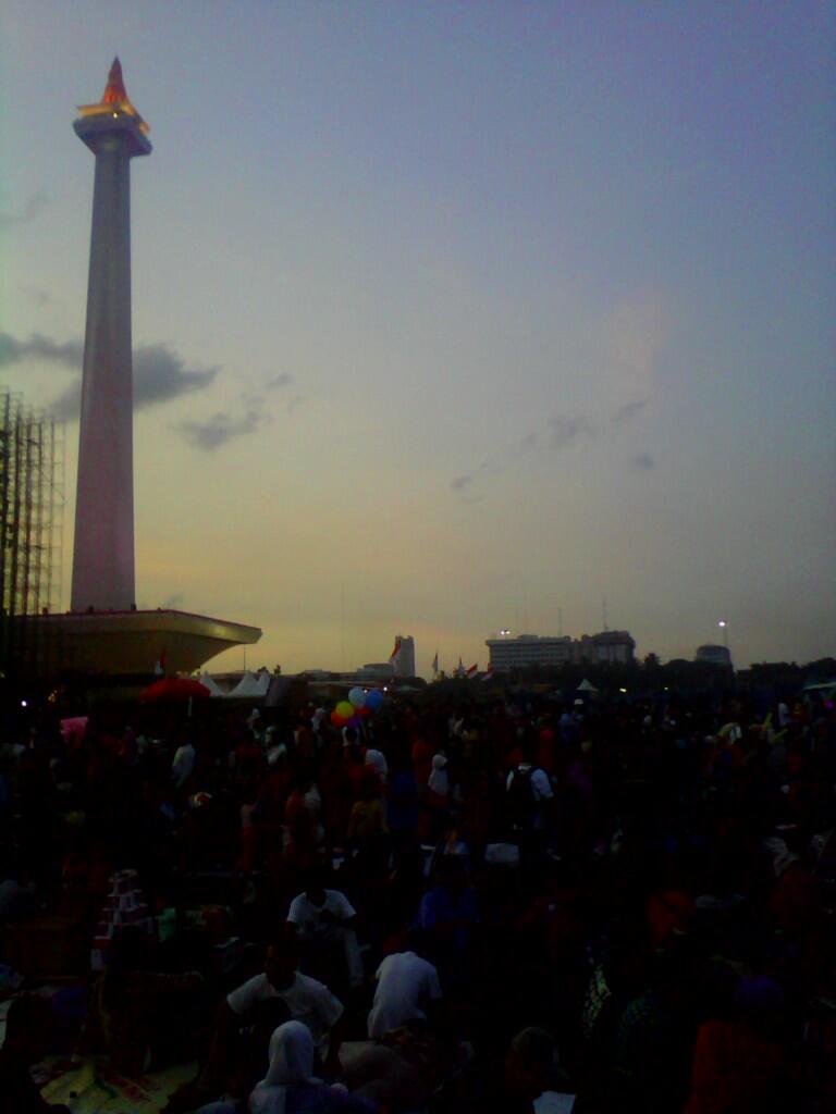suasana kemeriahan Jakarta Night Festival & HUT DKI Jakarta 22 Juni 2013