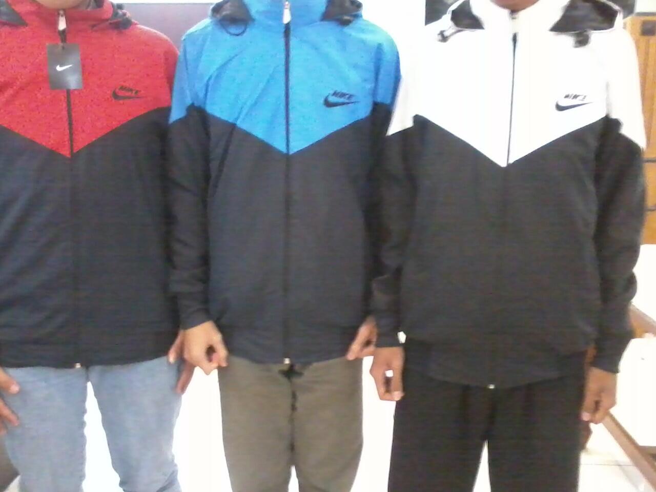 Hot Promo Jaket Levis, Kemeja Levis, Celana Chino, Denim Jeans Grosir dan Eceran