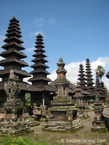 Pura Taman Ayun Bali