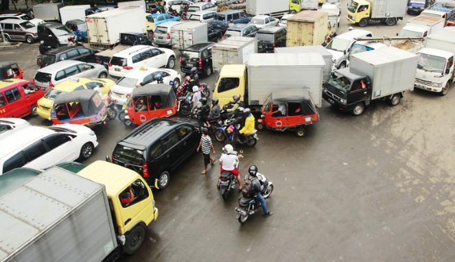 Kumpulan Photo2 Pelanggaran Lalu Lintas di Indonesia