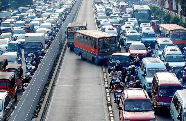 Kumpulan Photo2 Pelanggaran Lalu Lintas di Indonesia