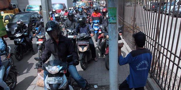 Kumpulan Photo2 Pelanggaran Lalu Lintas di Indonesia