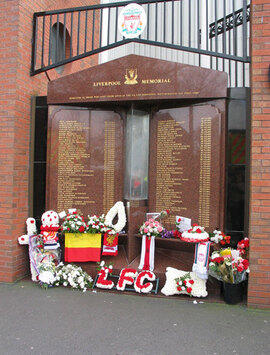 Kronologi Tragedi Hillsborough =&gt; Pecinta &quot;THE KOP&quot; wajib masuk.