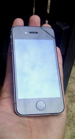 WTS IPhone 4 16GB murahh like new fullset prefer COD Bandung