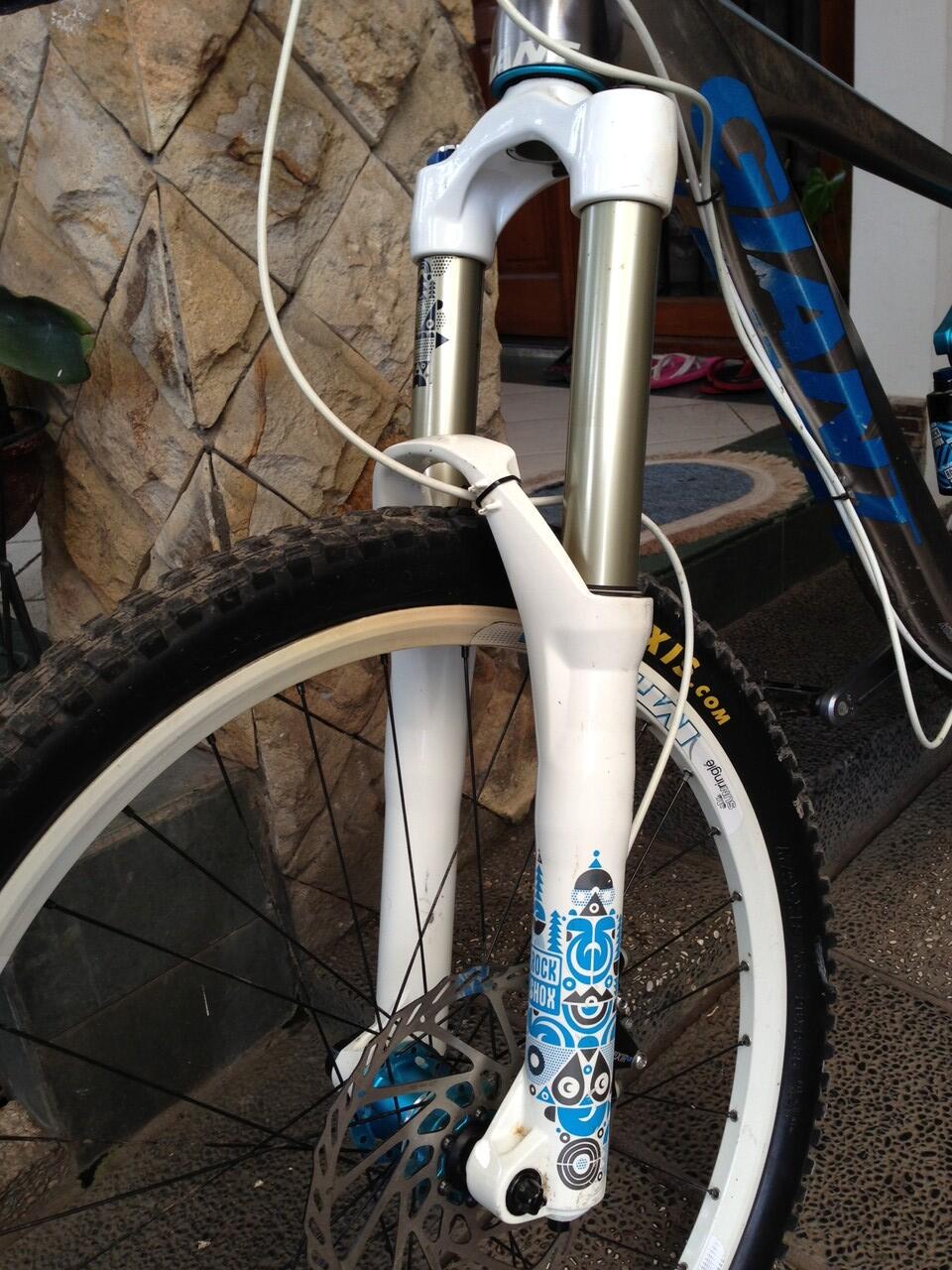 JUAL sepeda Giant Faith 'O MTB / DownHill