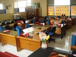 BUTUH STAFF ADM SEGERA FRESH GRADUATED