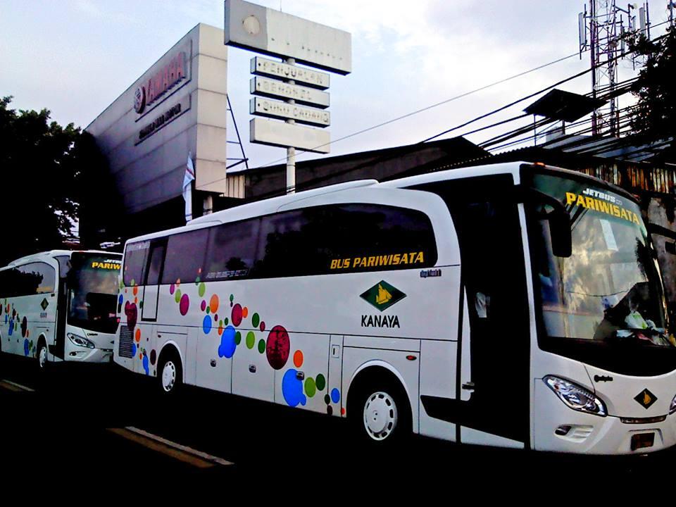 Bus Pariwisata