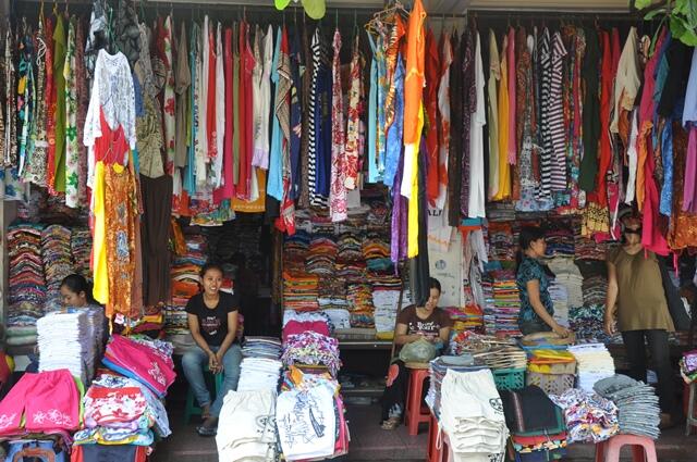 Wisata Belanja Sukawati Bali