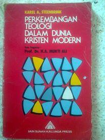 Jualan buku buku Sejarah