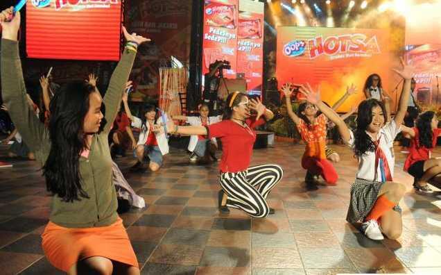 PIC--flashmob menggoyang PRJ